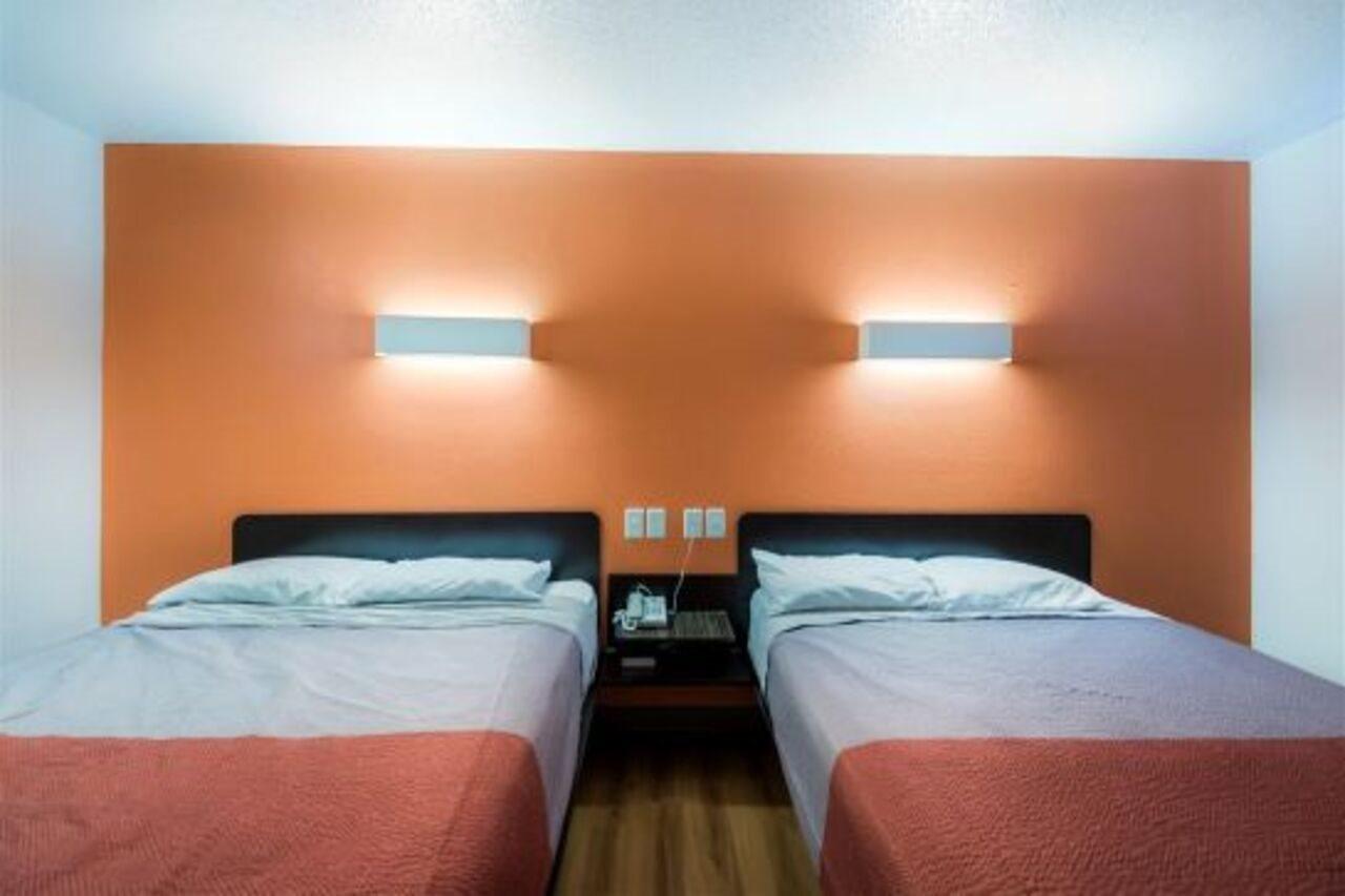 Red Roof Inn Findlay Extérieur photo